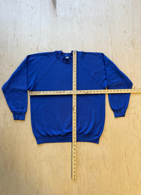 1990's Fruit Of The Loom Crewneck Sweatshirt- Blue