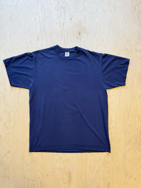 2000's Jerzees T-Shirt- Large