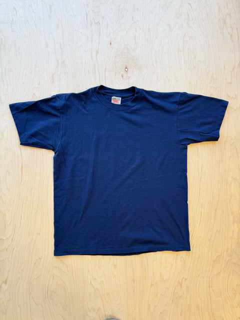 2000's Oneita T-Shirt- Large